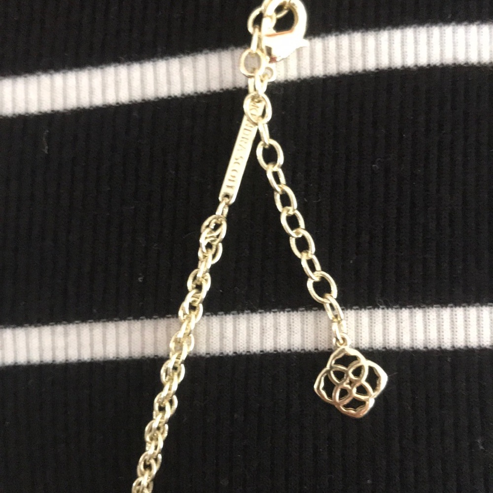 NWOT Kendra Scott Rayne Necklace in White Pearl - Picture 5 of 5